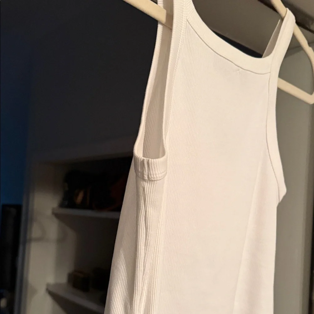 New w/o tag Fendi Women's White Tank Top medium - Picture 6 of 16